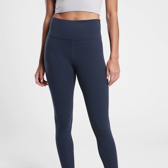 Athleta Elation 7/8 leggings - Picture 5 of 5